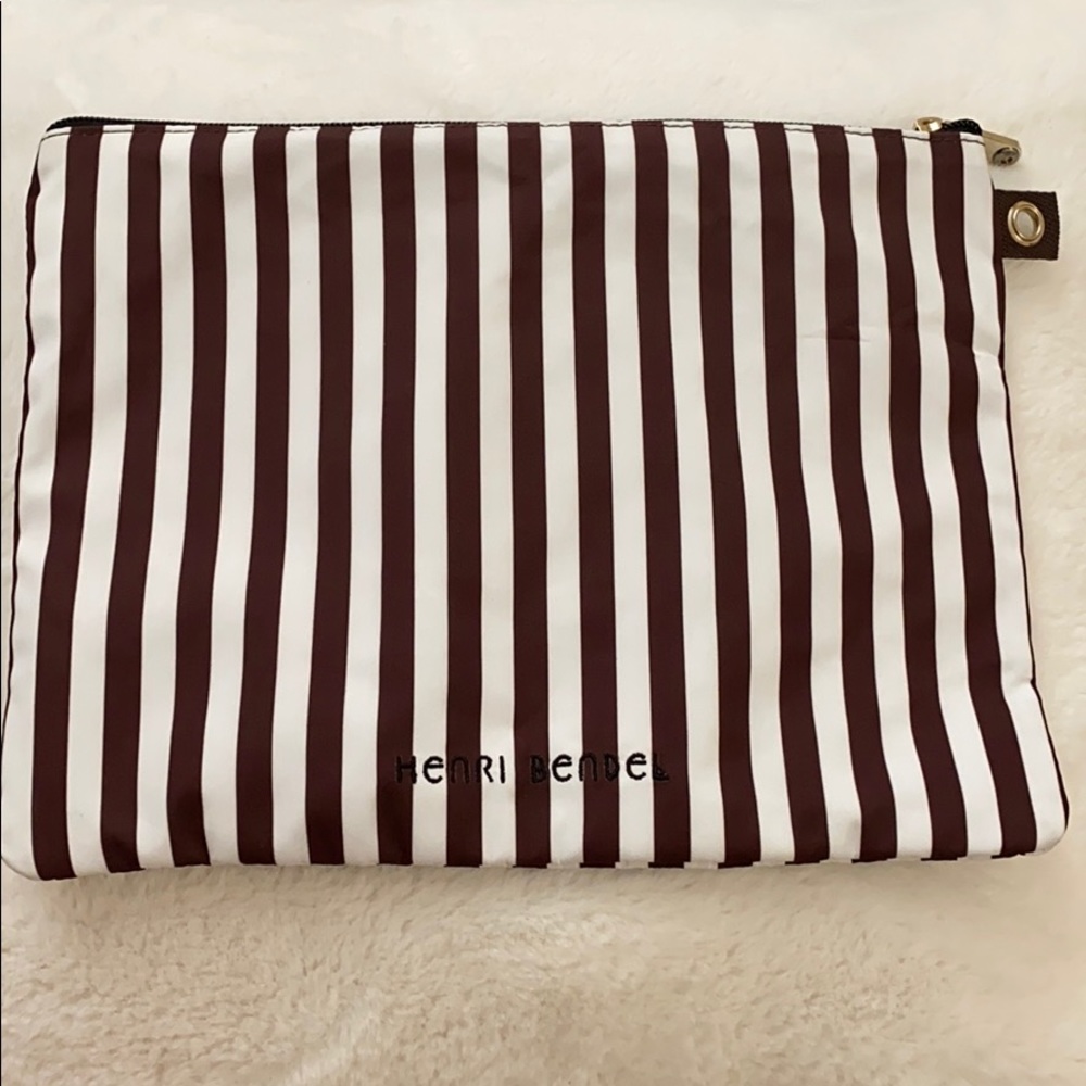 Henri Bendel Travel Mid-Size Pouch